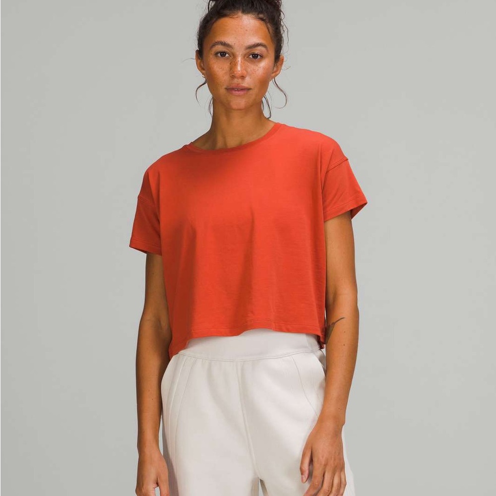 Lululemon canyon orange Cates T